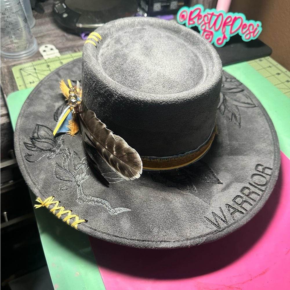 Hand drawn pyrography pen art - Magnolia Hat